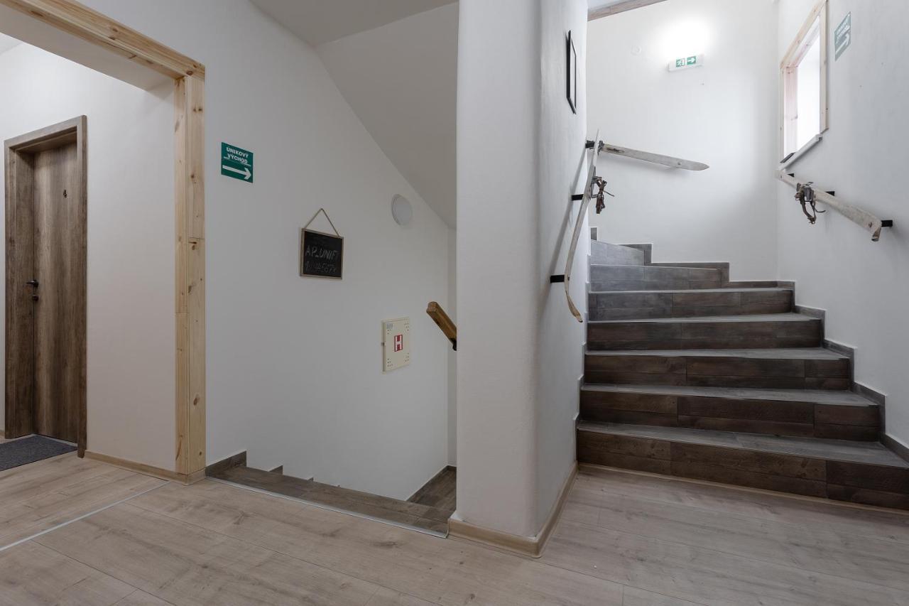 Pension Vlevo Dole - No 6 Rokytnice nad Jizerou Exterior foto